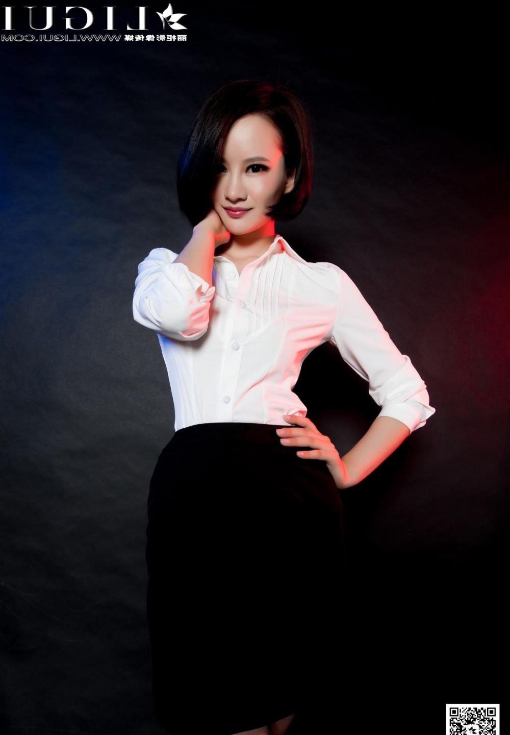 艳妇臀荡乳欲伦1